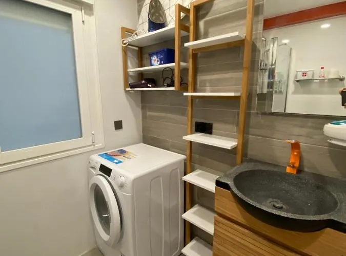 Universidad 4 Lägenhet